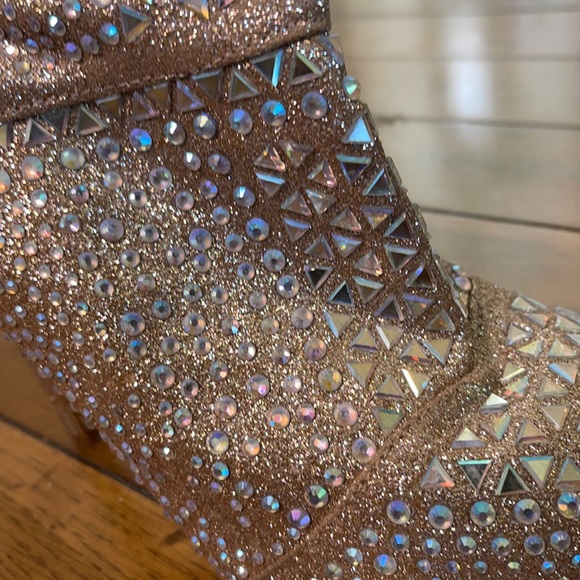 Stone bootie heels - Picture 3 of 4